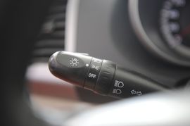 2009款陆风X8