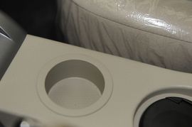 2009款陆风X8