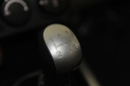2009款陆风X8