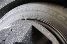 2009款一汽威志三厢1.5L旗舰型实拍