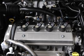 2009款一汽威志三厢1.5L旗舰型实拍