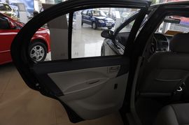 2009款一汽威志三厢1.5L旗舰型实拍