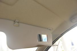 2009款一汽威志三厢1.5L旗舰型实拍