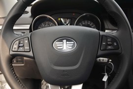 2016款奔腾B50