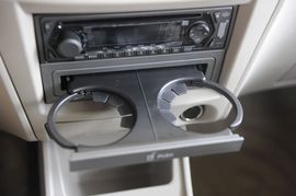 2009款一汽威志三厢1.5L旗舰型实拍