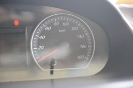 2009款一汽威志三厢1.5L旗舰型实拍