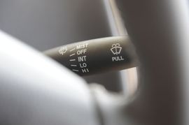 2009款一汽威志三厢1.5L旗舰型实拍