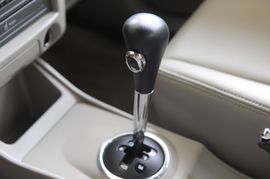 2009款一汽威志三厢1.5L旗舰型实拍