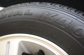 2009款一汽威志三厢1.5L旗舰型实拍