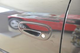 2009款一汽威志三厢1.5L旗舰型实拍