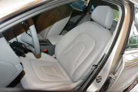2016款奥迪A4L