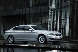 2011款华晨宝马535Li