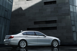 2011款华晨宝马535Li