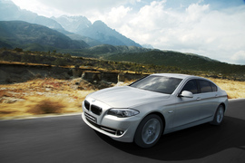 2011款华晨宝马535Li
