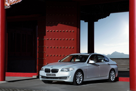 2011款华晨宝马535Li