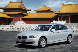 2011款华晨宝马535Li
