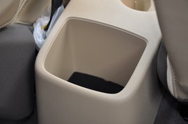 2010款现代瑞纳1.6L