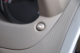 2010款现代瑞纳1.6L