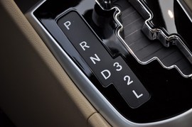 2010款现代瑞纳1.6L