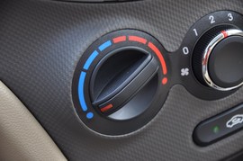 2010款现代瑞纳1.6L