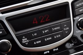 2010款现代瑞纳1.6L