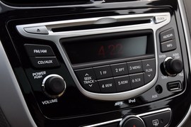 2010款现代瑞纳1.6L