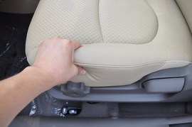 2010款现代瑞纳1.6L