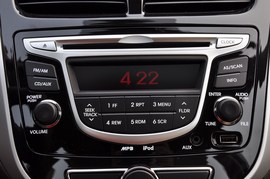 2010款现代瑞纳1.6L