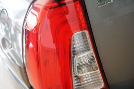2013款起亚狮跑2.0L