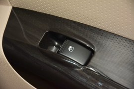 2013款起亚狮跑2.0L