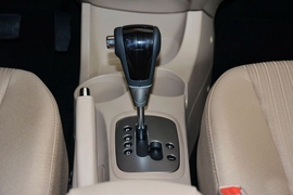 2013款起亚狮跑2.0L