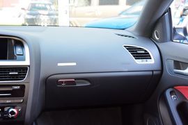 2016款奥迪S5掀背