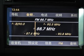 2011款奔驰ML63