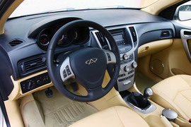 2011款奇瑞A3三厢深度试驾
