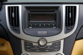 2011款奇瑞A3三厢深度试驾