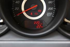 2011款奇瑞A3三厢深度试驾