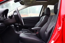 2010款马自达睿翼轿跑2.5L至尊版