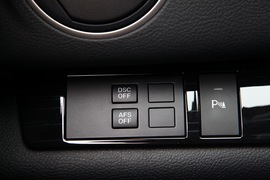 2010款马自达睿翼轿跑2.5L至尊版