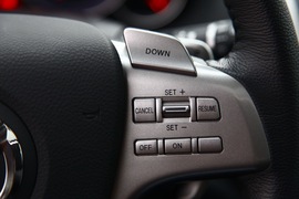 2010款马自达睿翼轿跑2.5L至尊版