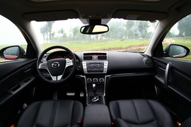 2010款马自达睿翼轿跑2.5L至尊版