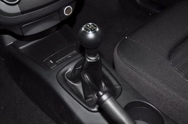 2010款起亚赛拉图1.6