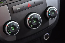 2010款起亚赛拉图1.6