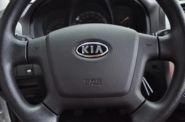 2010款起亚赛拉图1.6