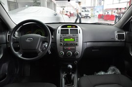 2010款起亚赛拉图1.6