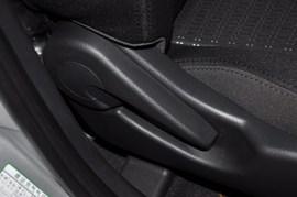 2010款起亚赛拉图1.6