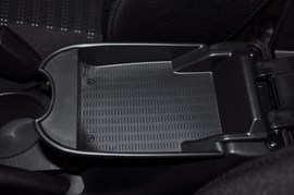 2010款起亚赛拉图1.6