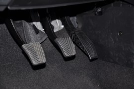 2010款起亚赛拉图1.6