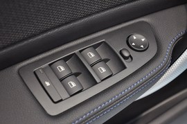 2010款宝马120i