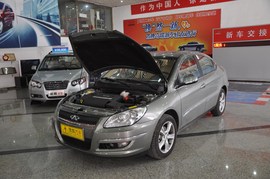 2011款奇瑞A3三厢1.6L手动尊贵型