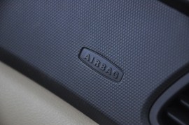 2011款奇瑞A3三厢1.6L手动尊贵型